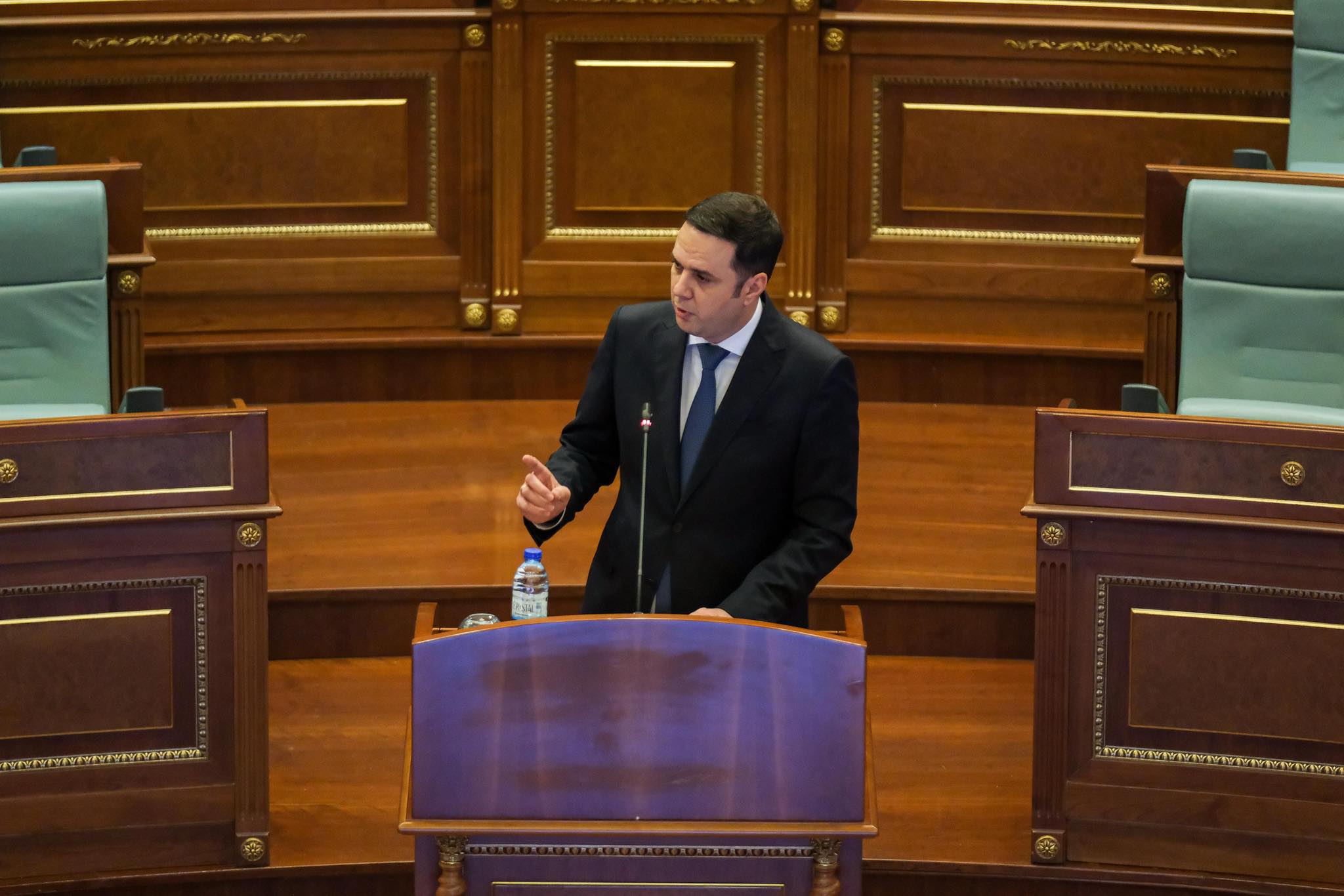 LDK: Të hiqen menjëherë masat ndëshkuese të BE-së ndaj Kosovës