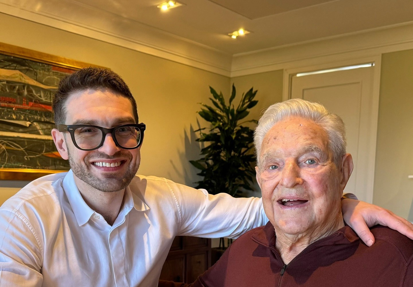 Trump kërkon arrestimin e Soros e djalit: Ka shkatërruar Amerikën