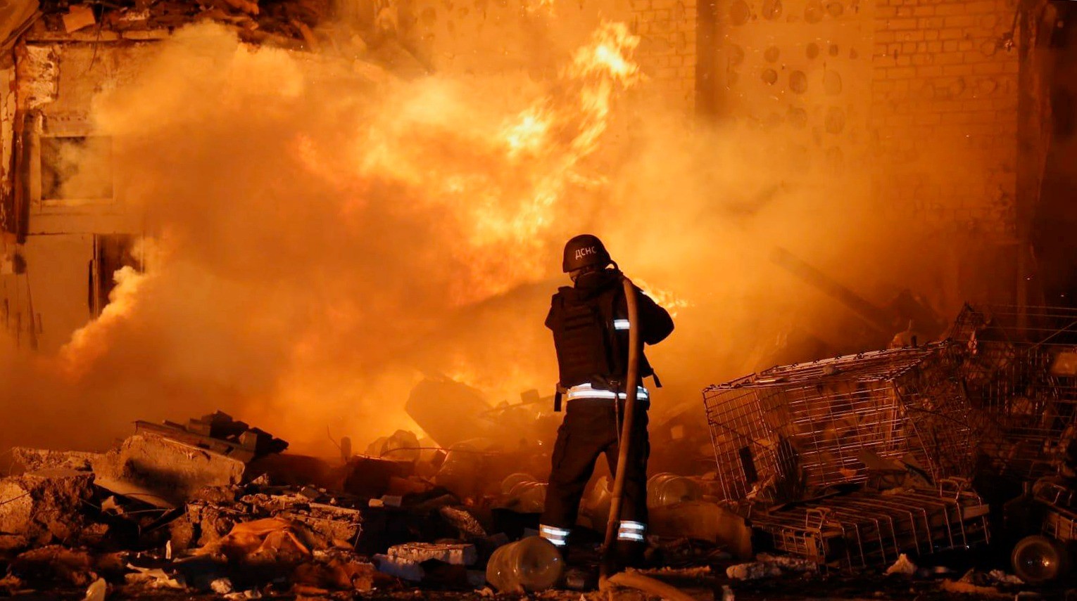 Rusia lëshon raketa hipersonike, Kievi në errësirë totale