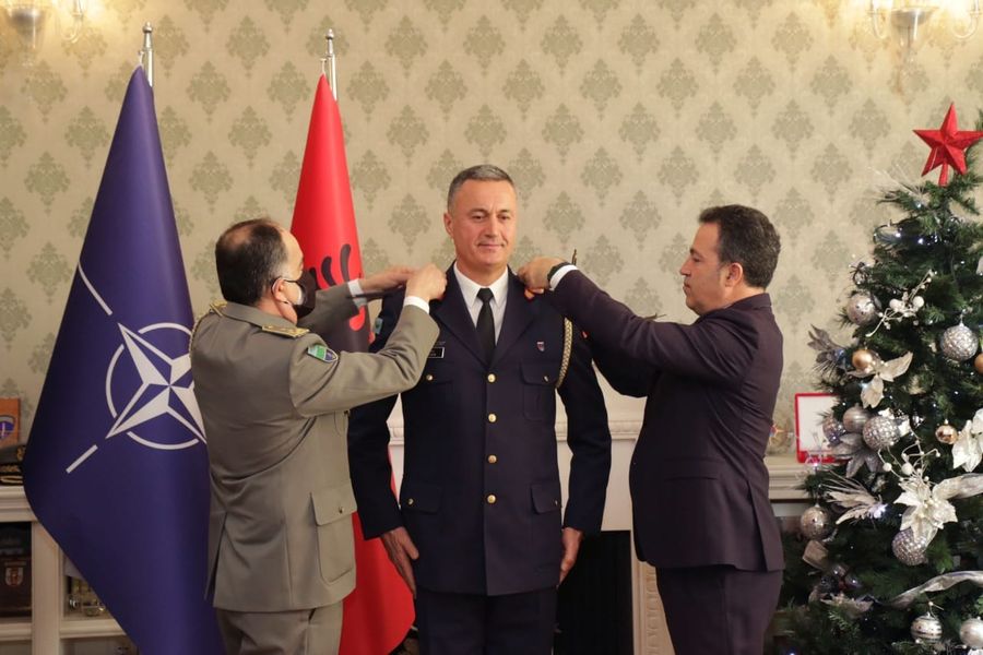 Begaj dekreton daljen në rezervë të gjeneral brigade, Ylli Pulaj