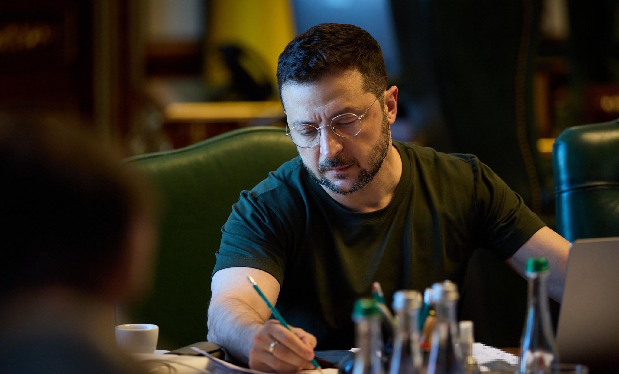 Zelenski: Ukraina nuk do të pranojë marrëveshje që i jep Rusisë Donbasit