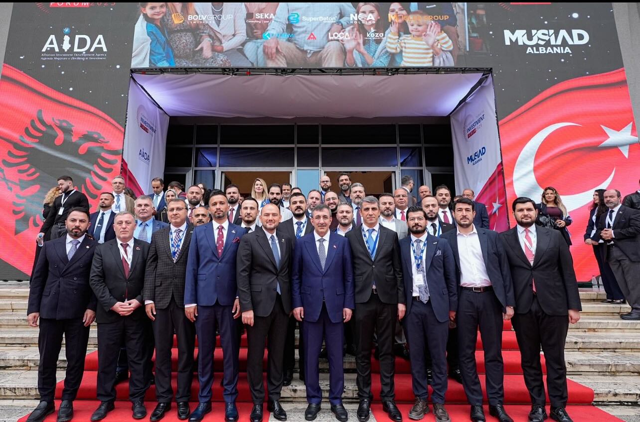 Yılmaz: Turqia e Shqipëria mund të zhvillojnë projekte të përbashkëta në mbrojtje