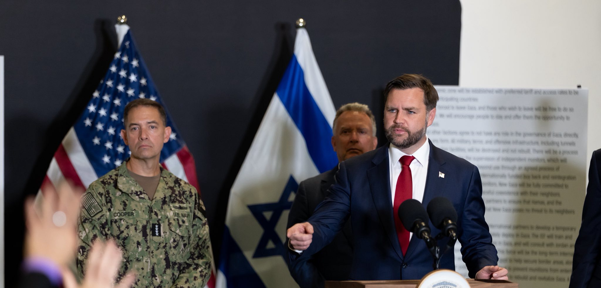 Vance: Hamasi do të çarmatoset nga forca ndërkombëtare