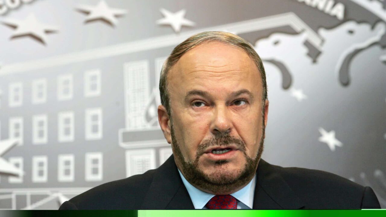 E diela e 2 nëntorit shpallet ditë zie kombëtare në nderim të Fatos Nanos