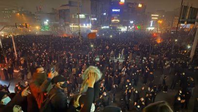 Iran – Pas 648 viktimave gjatë protestave, Trump kërcënon ajatollahët