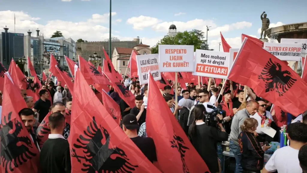 Shkup, studentët shqiptarë në protestë: Gjeneratat ndryshojnë, idealet jo